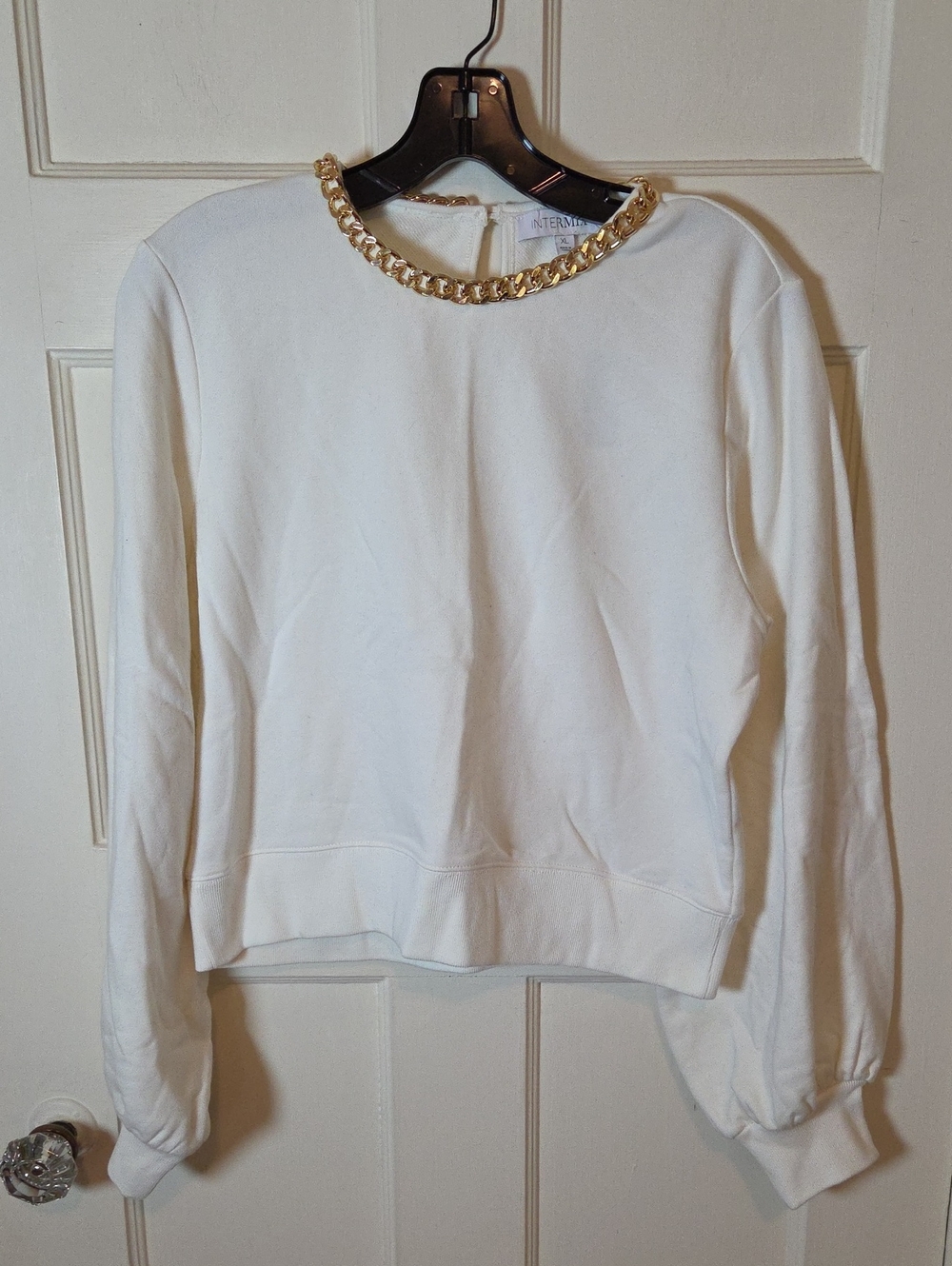 Intermix Jules Chain Trim Crewneck Sweatshirt In Cream Size XL